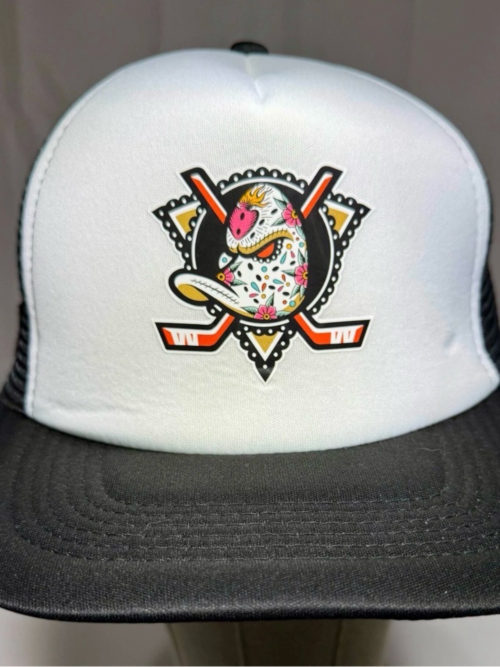 NHL Anaheim Mighty Ducks Dia De Los Muertos Trucker Snapback Hat Cap - New